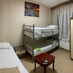 Hayat Pansiyon , İstanbul Türkiye