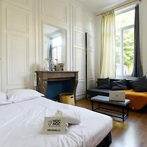 Nocnoc - Le Petit National Apartment